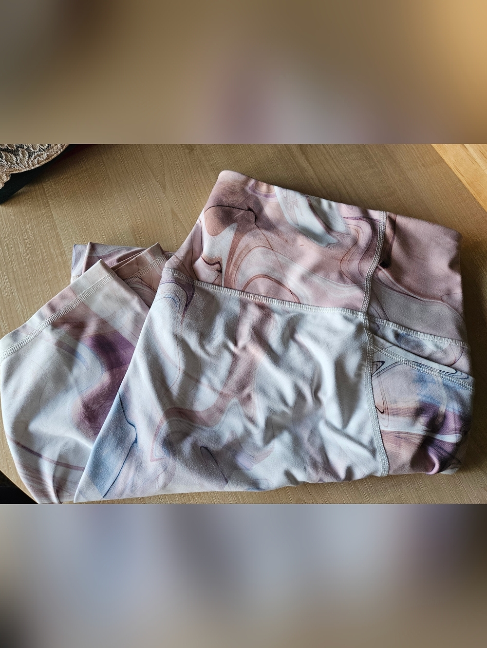 Old Navy Pink Marble Power Soft Leggings